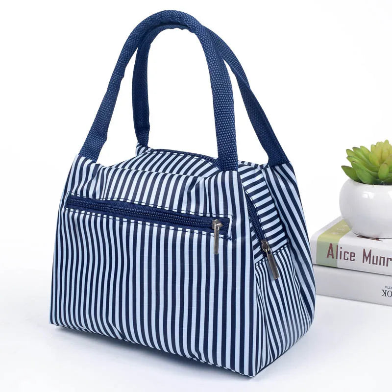 Small Insulated Bag, Zipped & Waterproof, for Picnic, Beach, Lunch Box