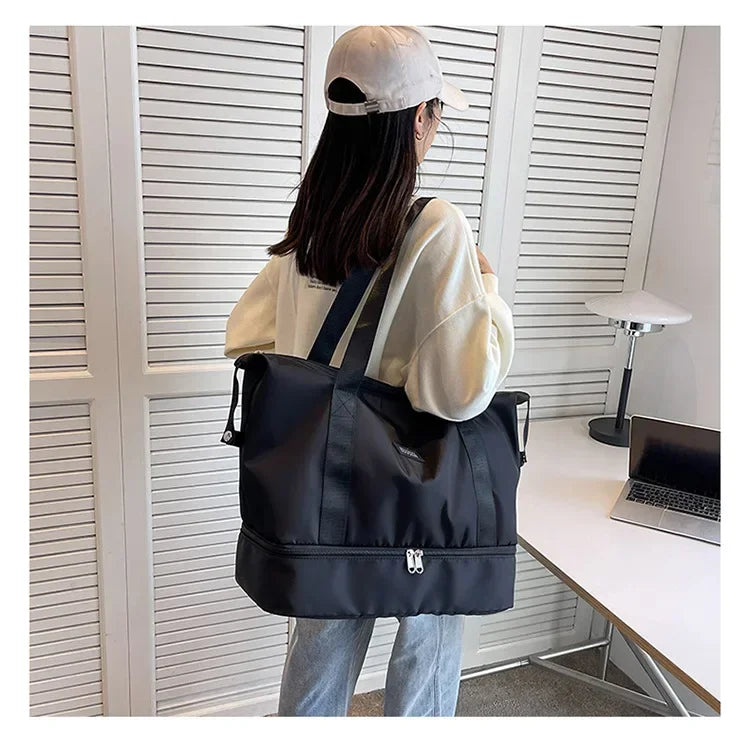 Large Capacity Sport Bag, with Dry / Wet Separation, Shoulder Bag for Fitness, Gym, Outdoor, Travel