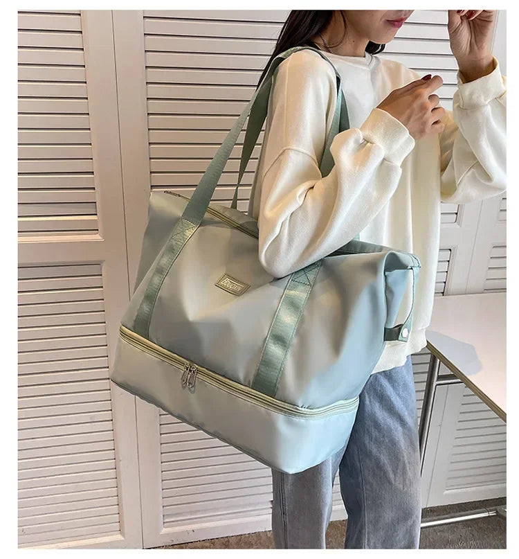 Large Capacity Sport Bag, with Dry / Wet Separation, Shoulder Bag for Fitness, Gym, Outdoor, Travel