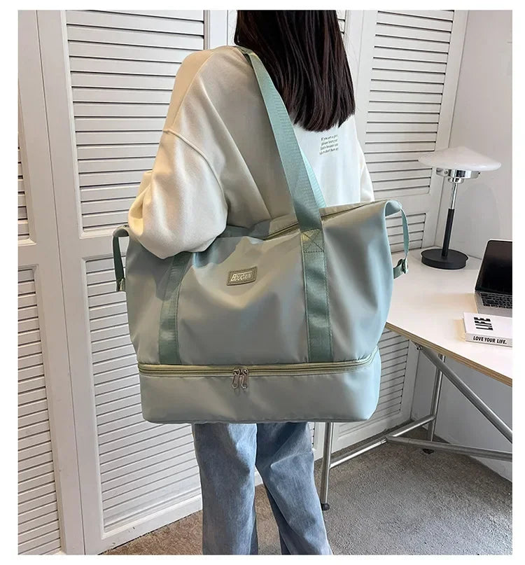 Large Capacity Sport Bag, with Dry / Wet Separation, Shoulder Bag for Fitness, Gym, Outdoor, Travel