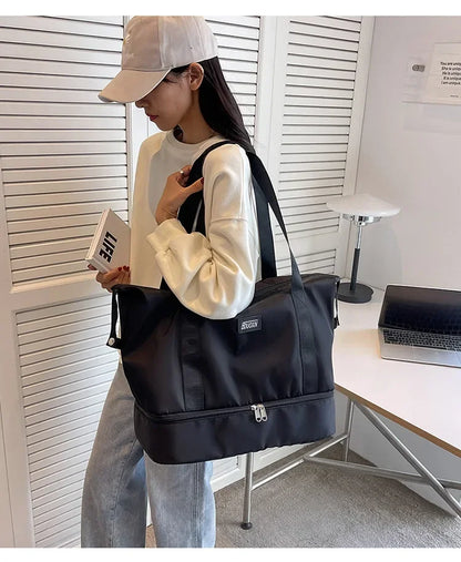 Large Capacity Sport Bag, with Dry / Wet Separation, Shoulder Bag for Fitness, Gym, Outdoor, Travel